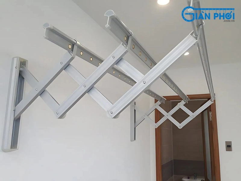 So sánh cây phơi đồ và sào phơi đồ