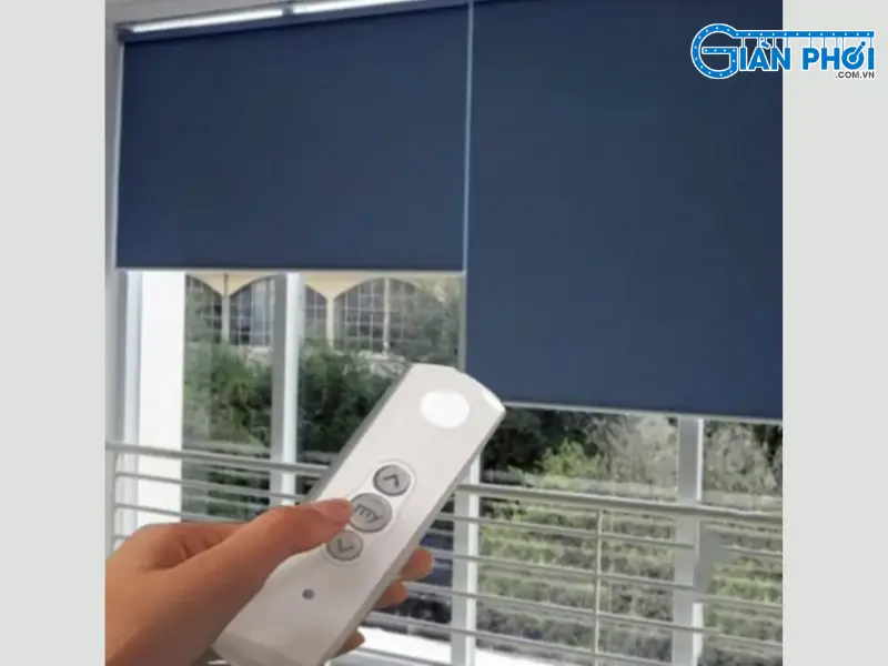 bạt che nắng cao cấp điều khiển từ xa