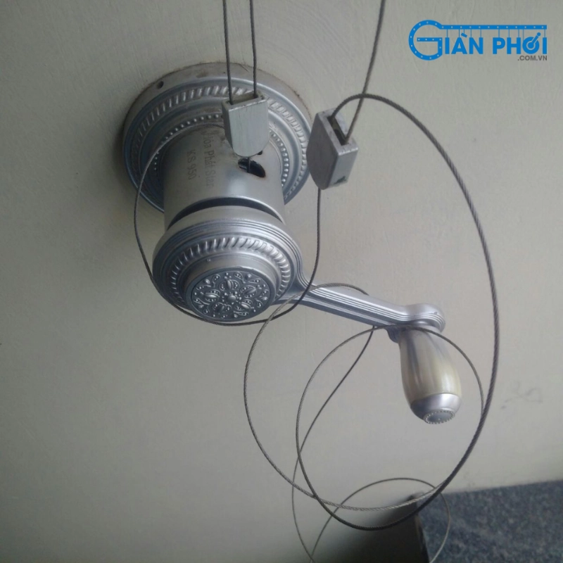 Dây bị trùng xuống, không giữ được độ căng ban đầu.