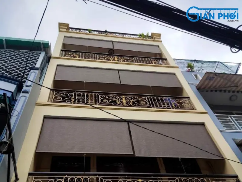 bạt cuốn che nắng ban công