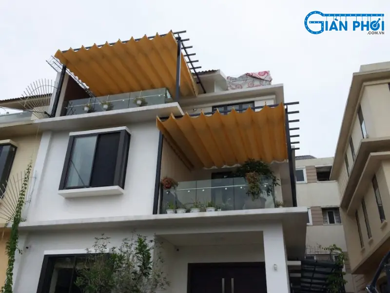 bạt che ban công dạng lượn sóng