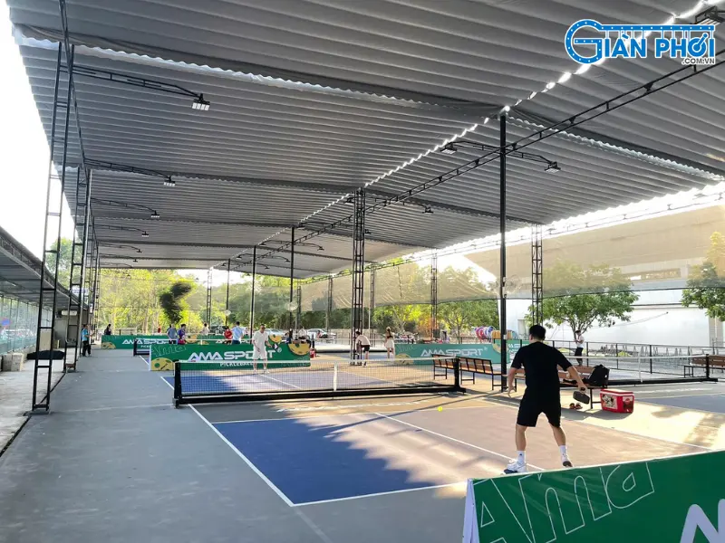 lắp đặt mái che sân pickleball lắp đặt mái che sân pickleball