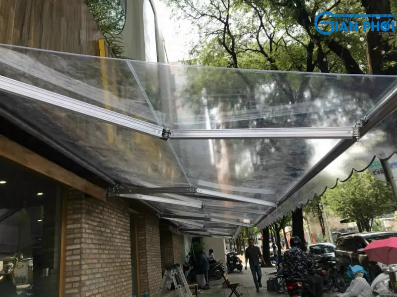 mái hiên di động trong suốt