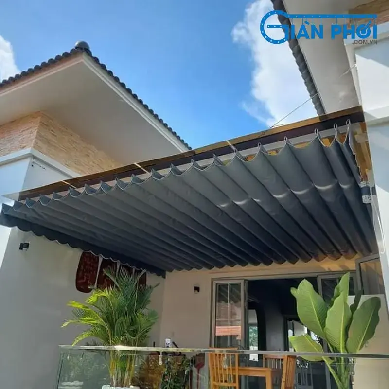Mái Che Sân Thượng Thông Minh: Nâng Tầm Không Gian Sống