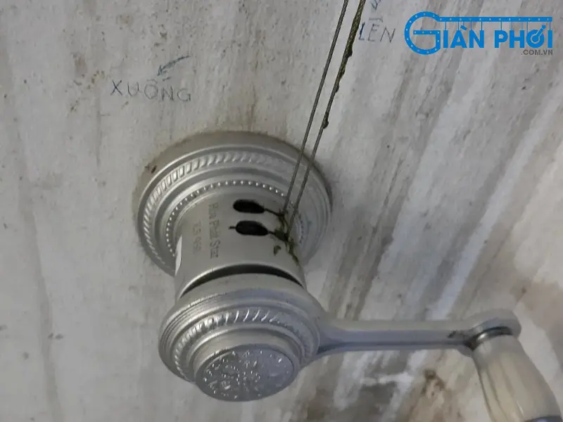 Biện pháp tránh để giàn phơi thông minh bị rối dây cáp