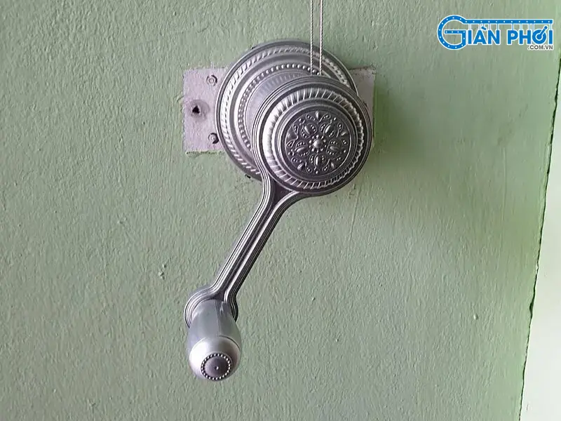dịch vụ sửa giàn phơi bị kẹt bi