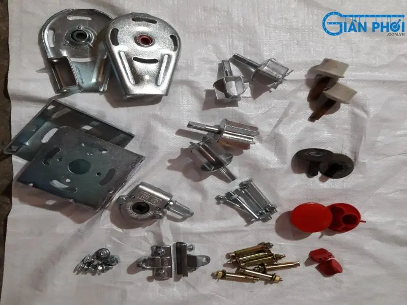 Phụ kiện cố định và kết nối