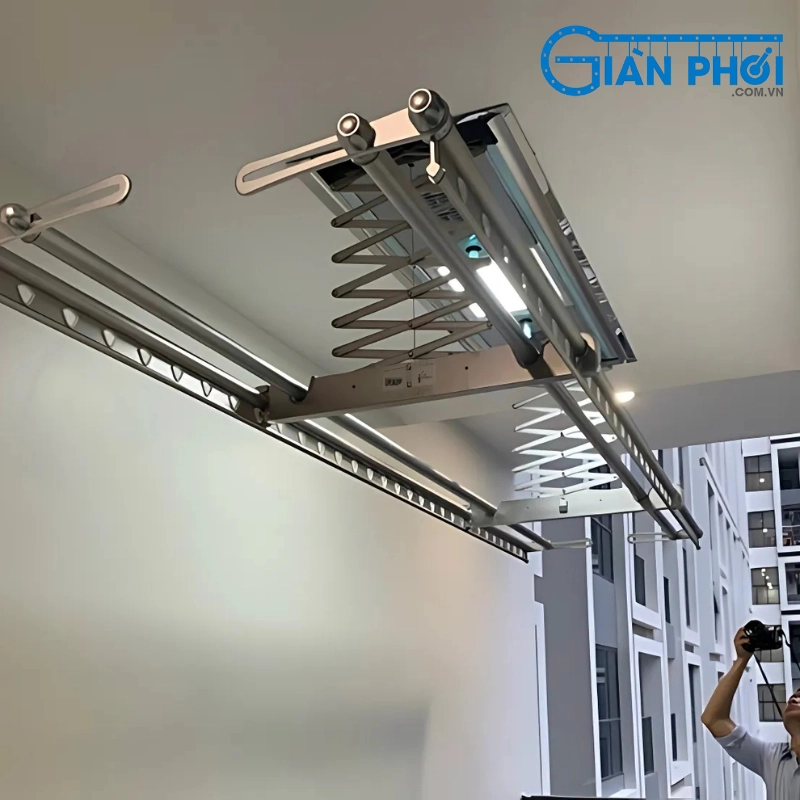 So sánh độ bền của giàn phơi thông minh với giàn phơi truyền thống