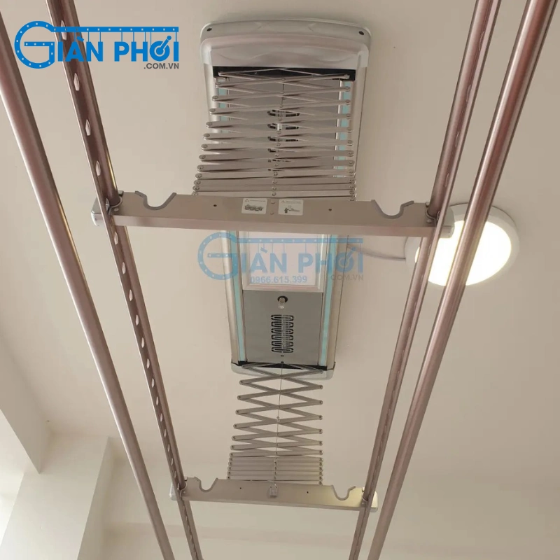 Giàn phơi điện tử takashi 631 - c300FG