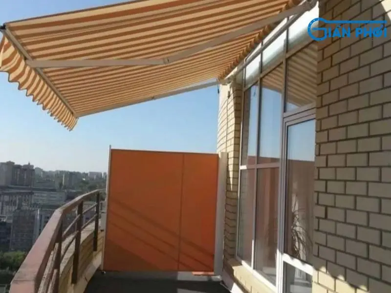 Sân phơi có mái che có ưu điểm gì? Sân phơi có mái che có ưu điểm gì?