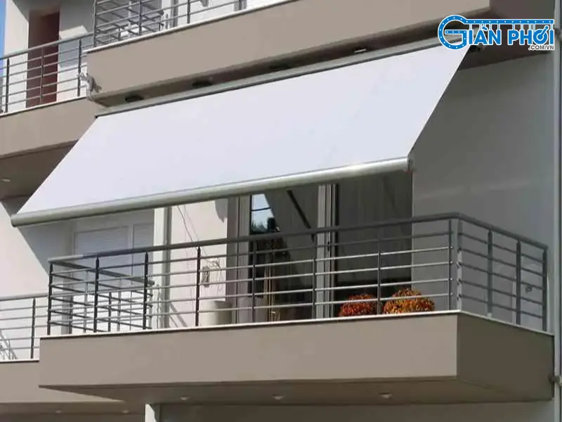 ưu điểm mái che ban công chung cư