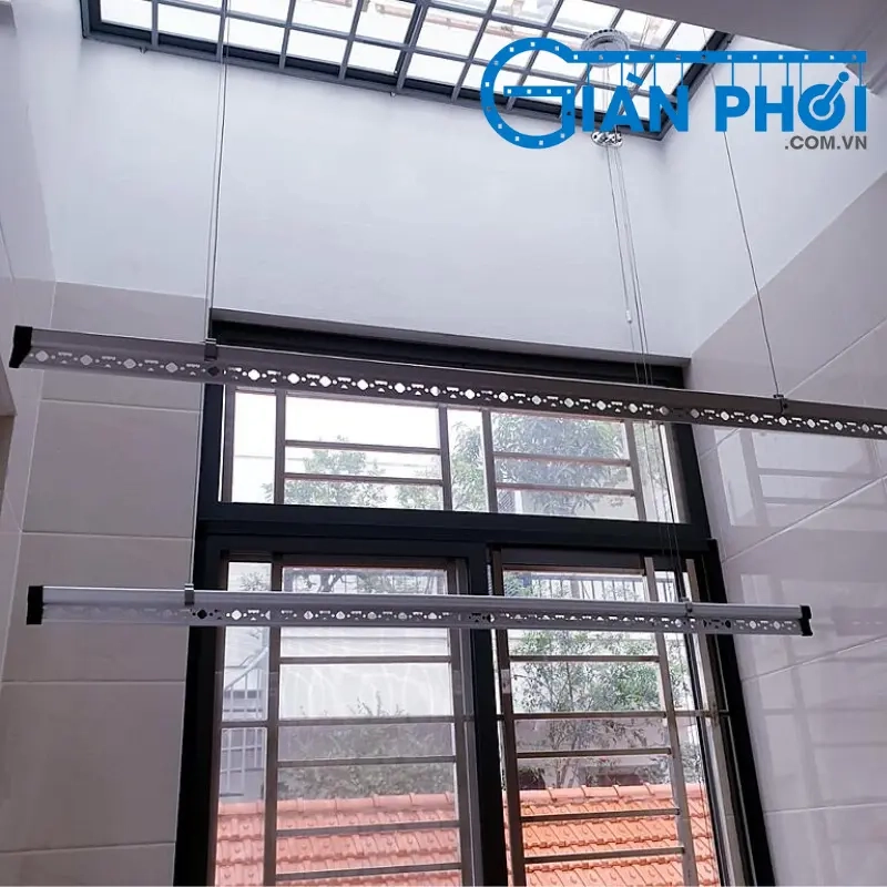 So sánh giữa giàn phơi thông minh và giàn phơi truyền thống