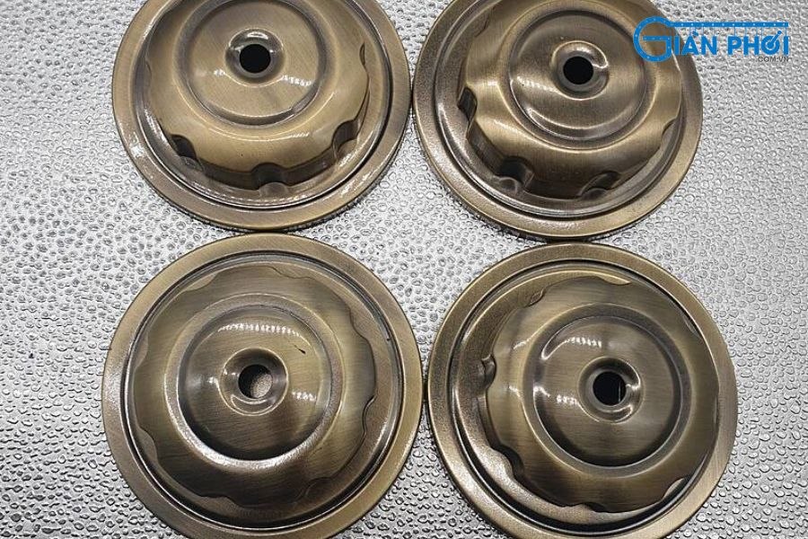 Cách Thay Bát Chụp Giàn Phơi Thông Minh Không Cần Thợ