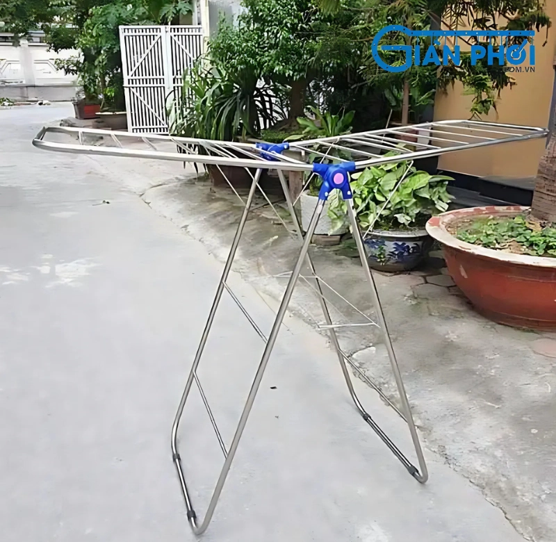 Tổng hợp các loại cây phơi đồ inox cho bé