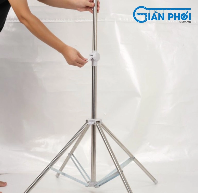 Khung phơi đồ chắc chắn