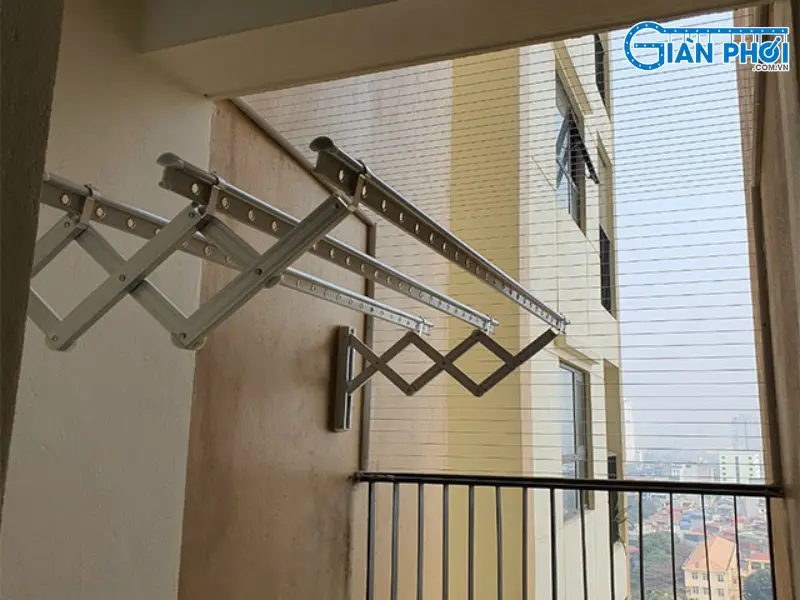 sửa bản lề giàn phơi xếp ngang