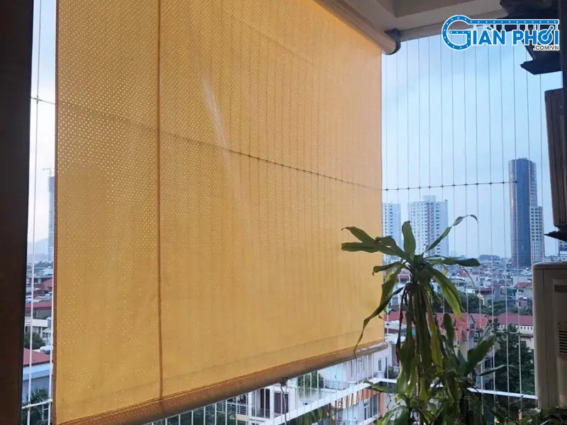 bạt che mưa ban công