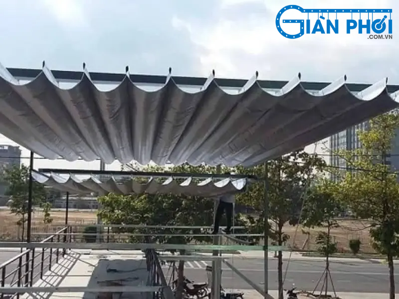 Quy trình lắp đặt và bảo trì bạt kéo ngoài trời