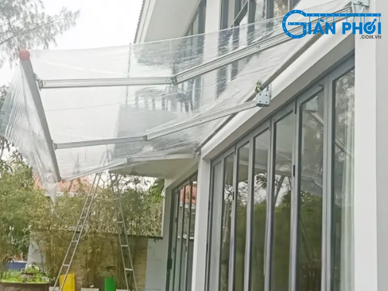mái hiên di động trong suốt