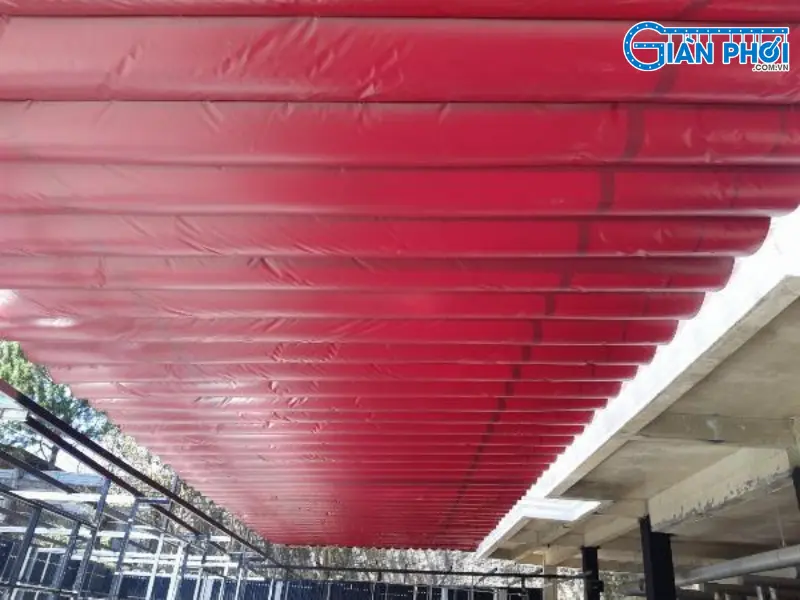 mái che nhà xe đẹp màu đỏ