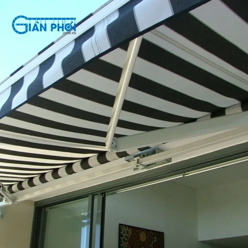mái hiên tự cuốn