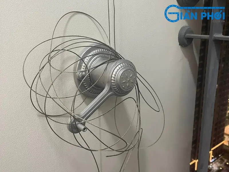 Những rủi ro kỹ thuật khi cố tình nối dây cáp giàn phơi