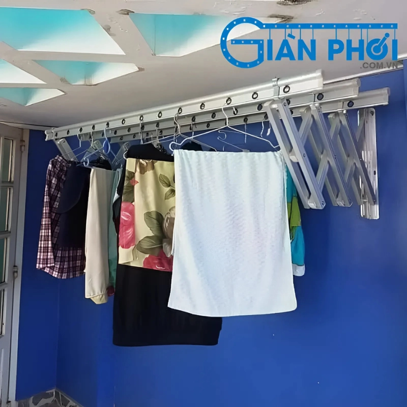 Giàn phơi gắn tường Hòa Phát (xếp ngang)