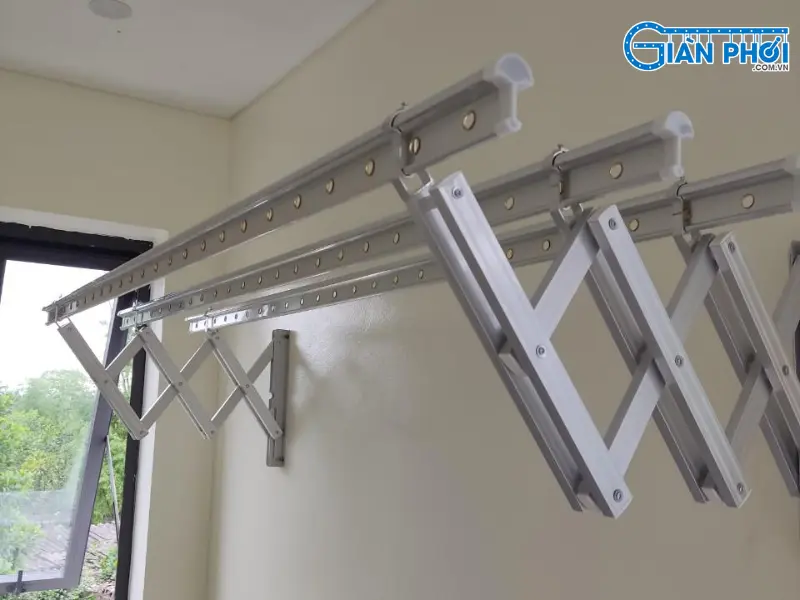 sửa ziczac giàn phơi gắn tường