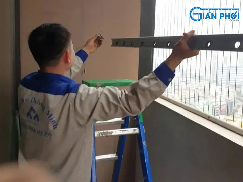 sửa giàn phơi tay quay rời chuẩn kỹ thuật