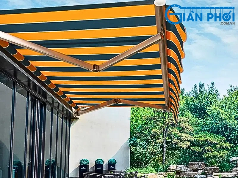 Mái che ban công đẹp – Giải pháp chống nắng mưa hiệu quả
