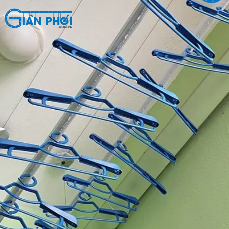 Các yếu tố ảnh hưởng đến giá giàn phơi