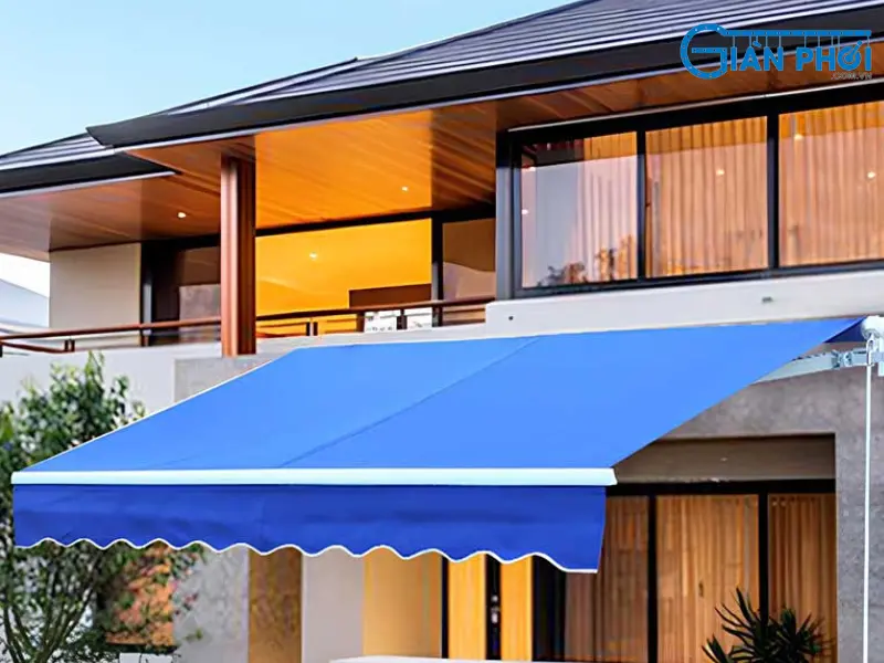 mái hiên nhà mái thái màu xanh nước biển