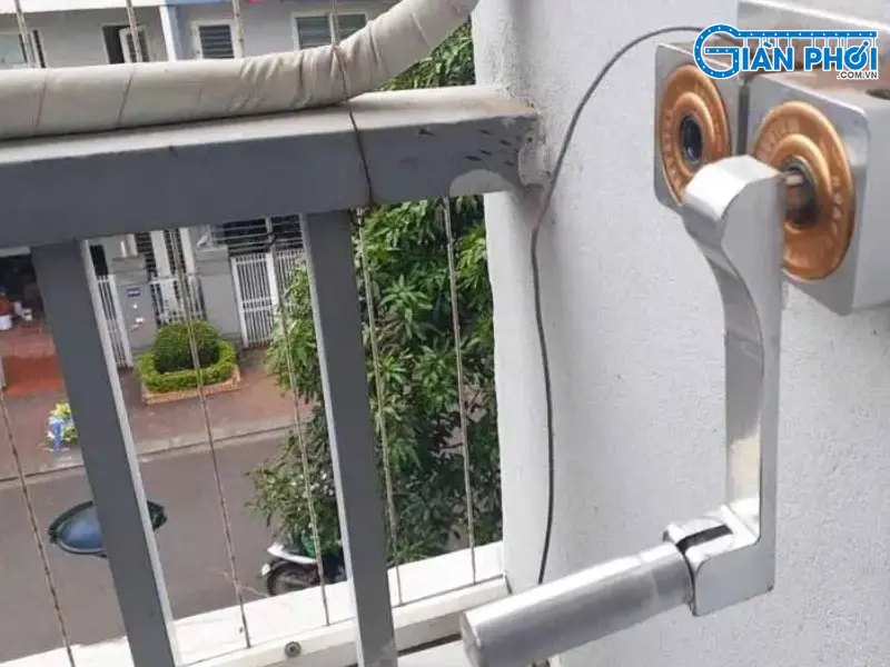 dịch vụ sửa giàn phơi tay quay rời